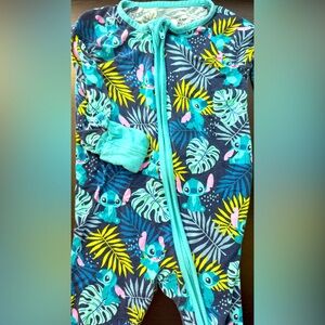 Little sleepies stitch zippy